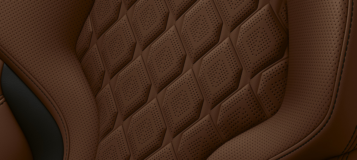 Пълно кожено оборудване Taruma Brown Taruma Brown. BMW Individual M8 Кабриолет, интериор с пълно кожено оборудване Taruma Brown Taruma Brown.
