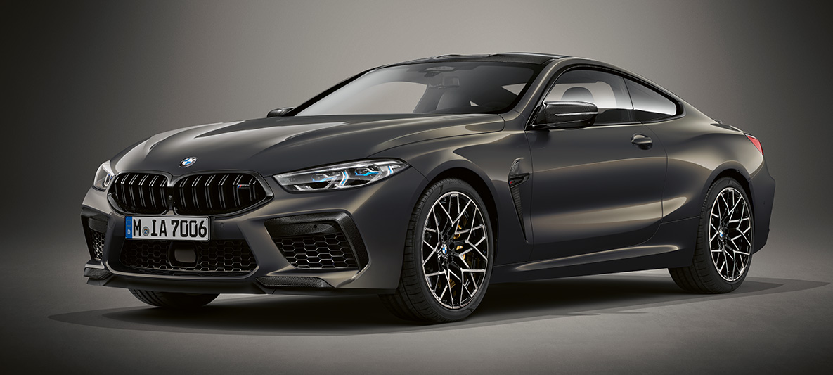 BMW Individual M8 Купе в цвят BMW Individual Dravit Grey metallic. BMW Individual M8 Купе в цвят BMW Individual Dravit Grey metallic, три четвърти изглед отпред.