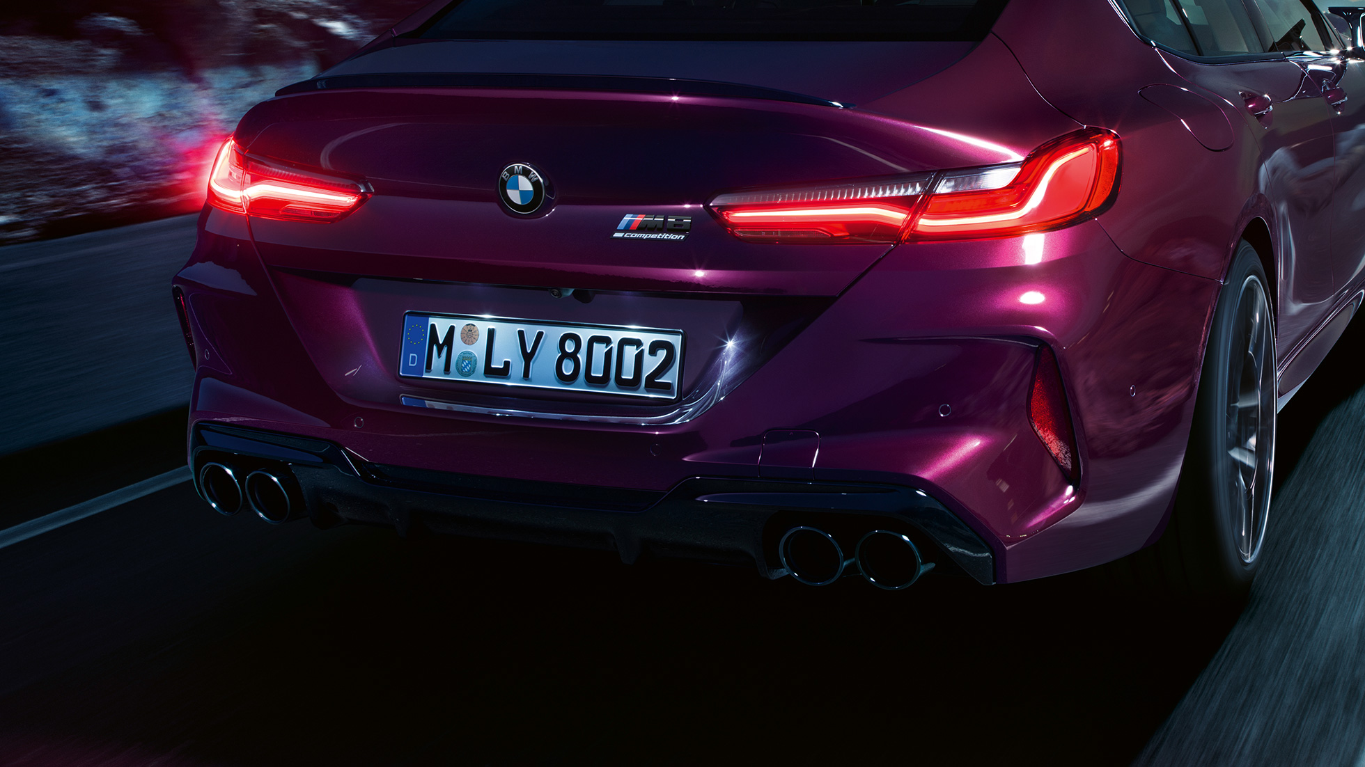 BMW M8 Competition Гран Купе, снимка отблизо отзад BMW M8 Competition Гран Купе F93 2020 BMW Individual Ametrine metallic, снимка отблизо отзад