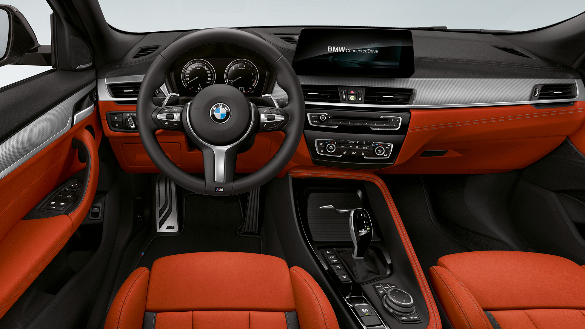 М кожен волан BMW X2 M35i М кожен волан BMW X2 M35i Sapphire F39 интериор