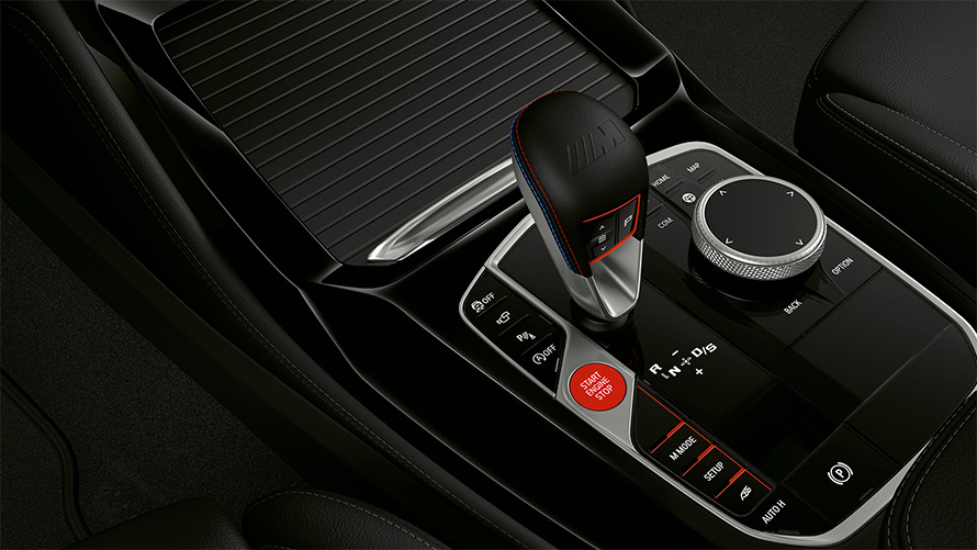BMW X4 M Competition F98 LCI 2021 селектор на трансмисията BMW Х4 М Competition F98 LCI Facelift 2021 средна конзола селектор на трансмисията