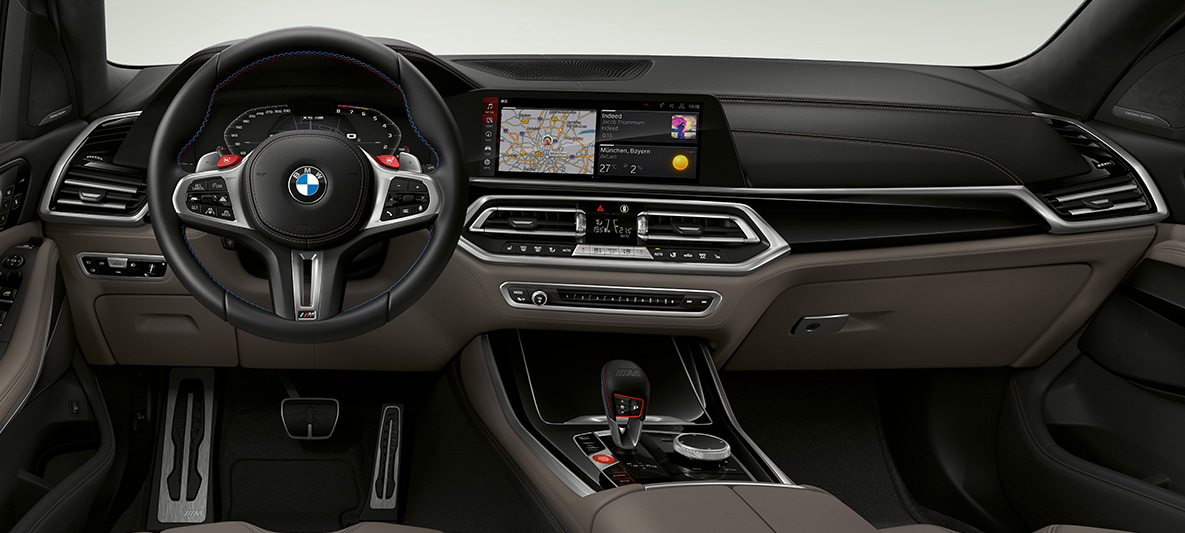 M кожен волан BMW X5 M F95 М кожен волан с контрастни шевове BMW X5 M F95 2020 SUV кокпит