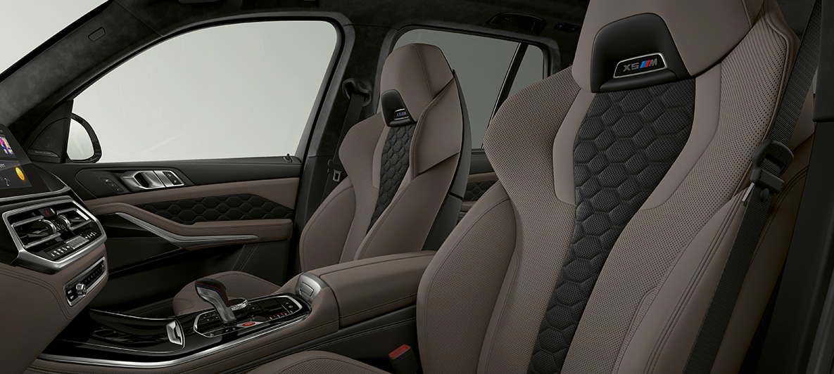 М мултифункционални седалки BMW X5 M F95 М мултифункционални седалки с лого Х5 М BMW X5 M F95 2020 SUV Интериор