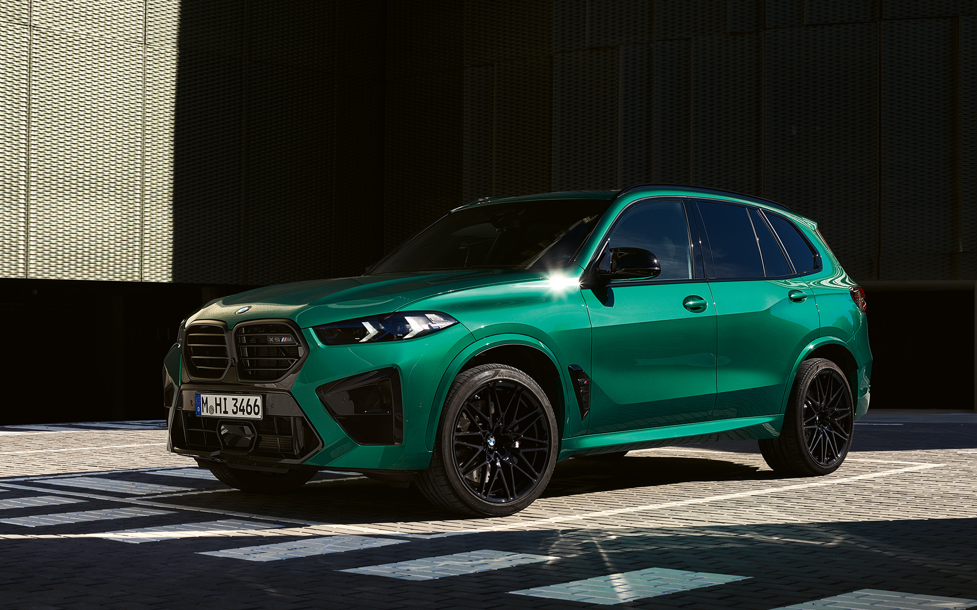 BMW X5 M Competition F95 М светлини M Shadow Line Адаптивни LED фарове BMW X5 M Competition F95 2023 М светлини M Shadow Line Адаптивни LED фарове
