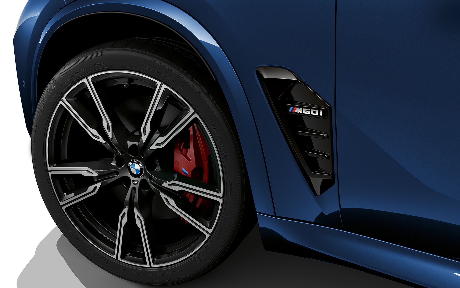 BMW X5 M60i xDrive G05 MP Air Breather BMW X5 M60i xDrive G05 MP Air Breather снимка отблизо