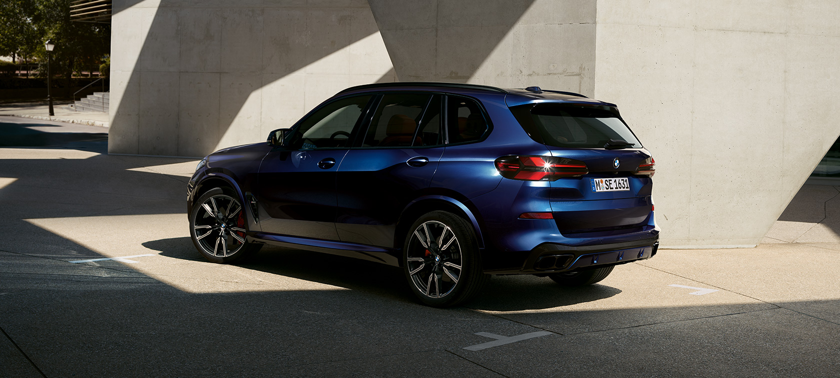 BMW X5 M60i xDrive (G05) продуктови акценти BMW X5 M60i xDrive (G05) 2023 продуктови акценти