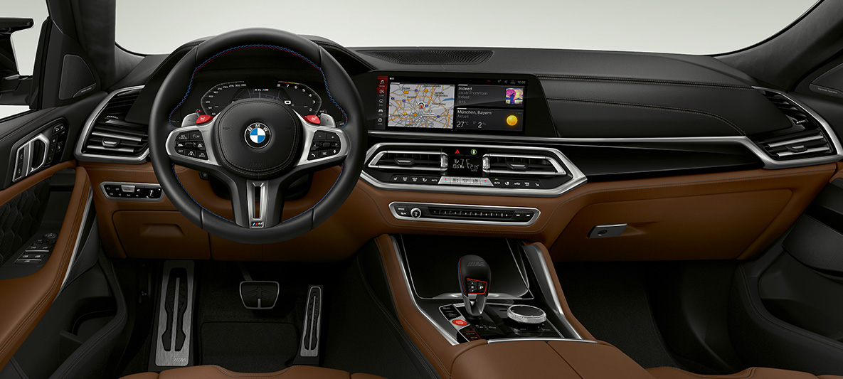 М кожен волан BMW X6 M F96 М кожен волан с контрастни шевове BMW X6 M F96 2020 SUV кокпит