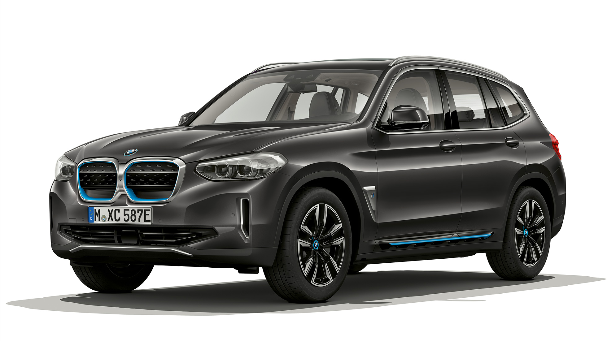 BMW iX3 G08 2020 Модел „Inspiring“ три четвърти изглед отпред BMW iX3 G08 2020 Модел „Inspiring“ Sophisto Grey Brilliant Effect три четвърти изглед отпред