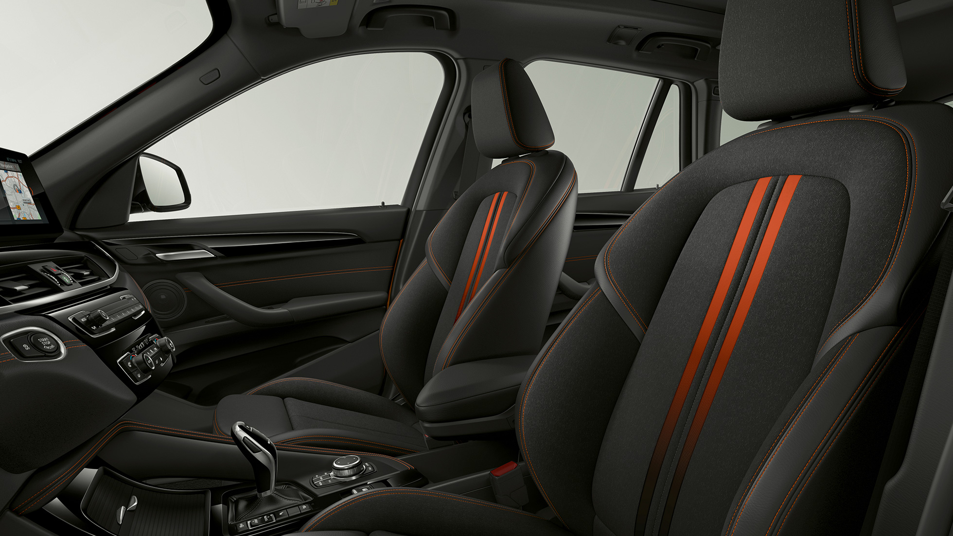 BMW X1, Модел Sport Line, тапицерия BMW X1, Модел Sport Line, интериор с фокус върху тапицерията