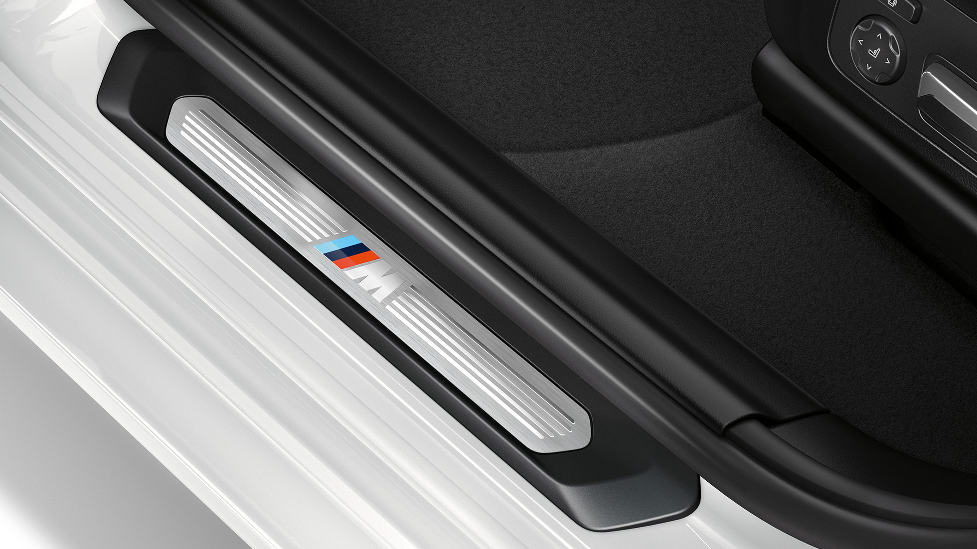 BMW X3 M40i, Модел M Sport, лайстни за праговете на вратите BMW X3 M40i, Модел M Sport, лайстни за праговете на вратите