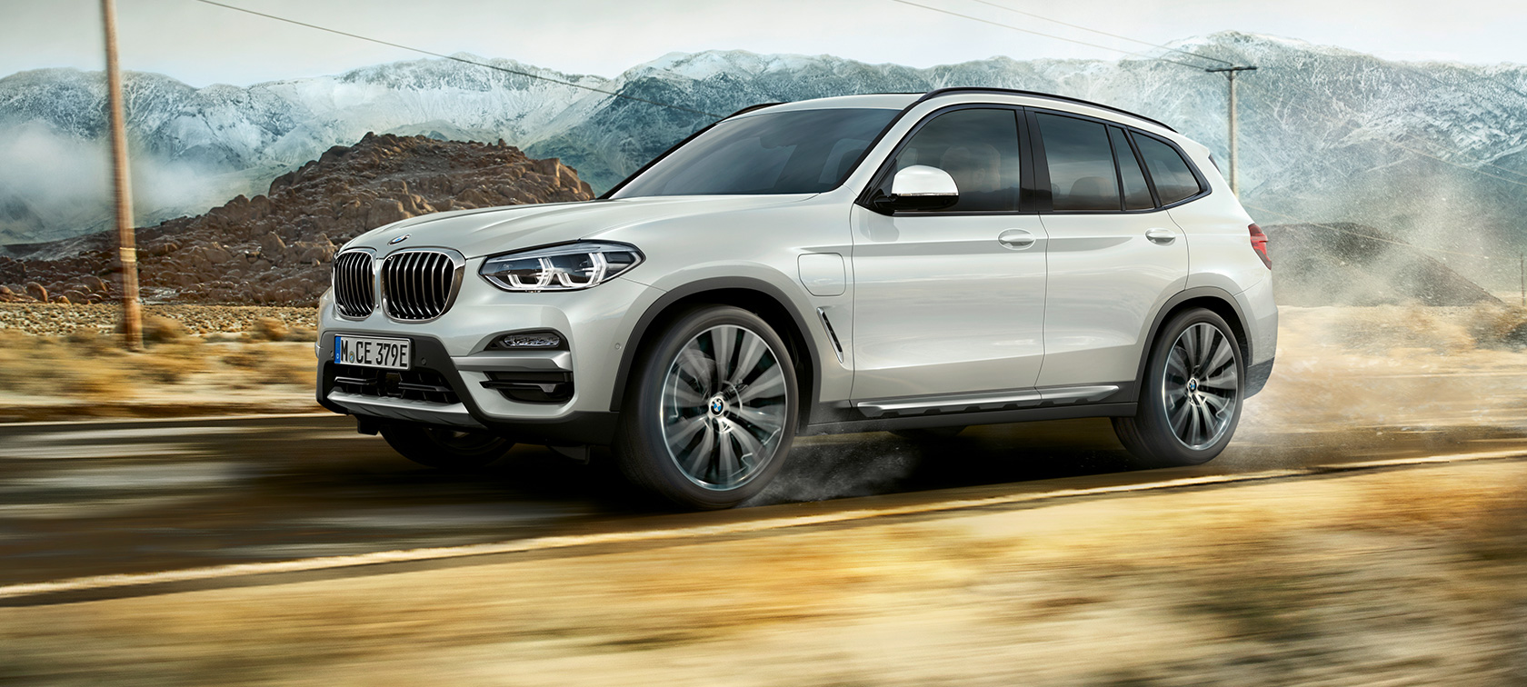BMW X3 xDrive30e в завой BMW X3 xDrive30e в завой