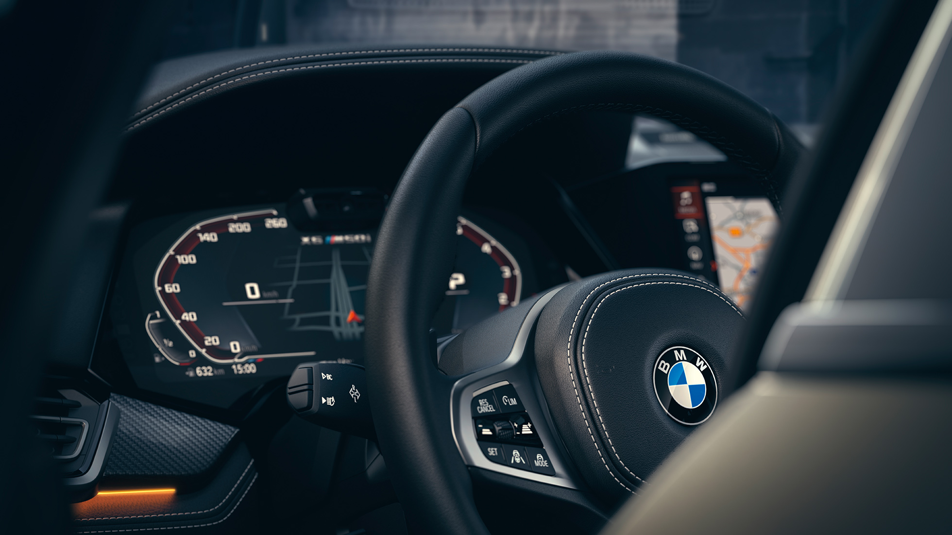 BMW асистиращи системи. Снимка отблизо на интериора на BMW с фокус върху арматурното табло.