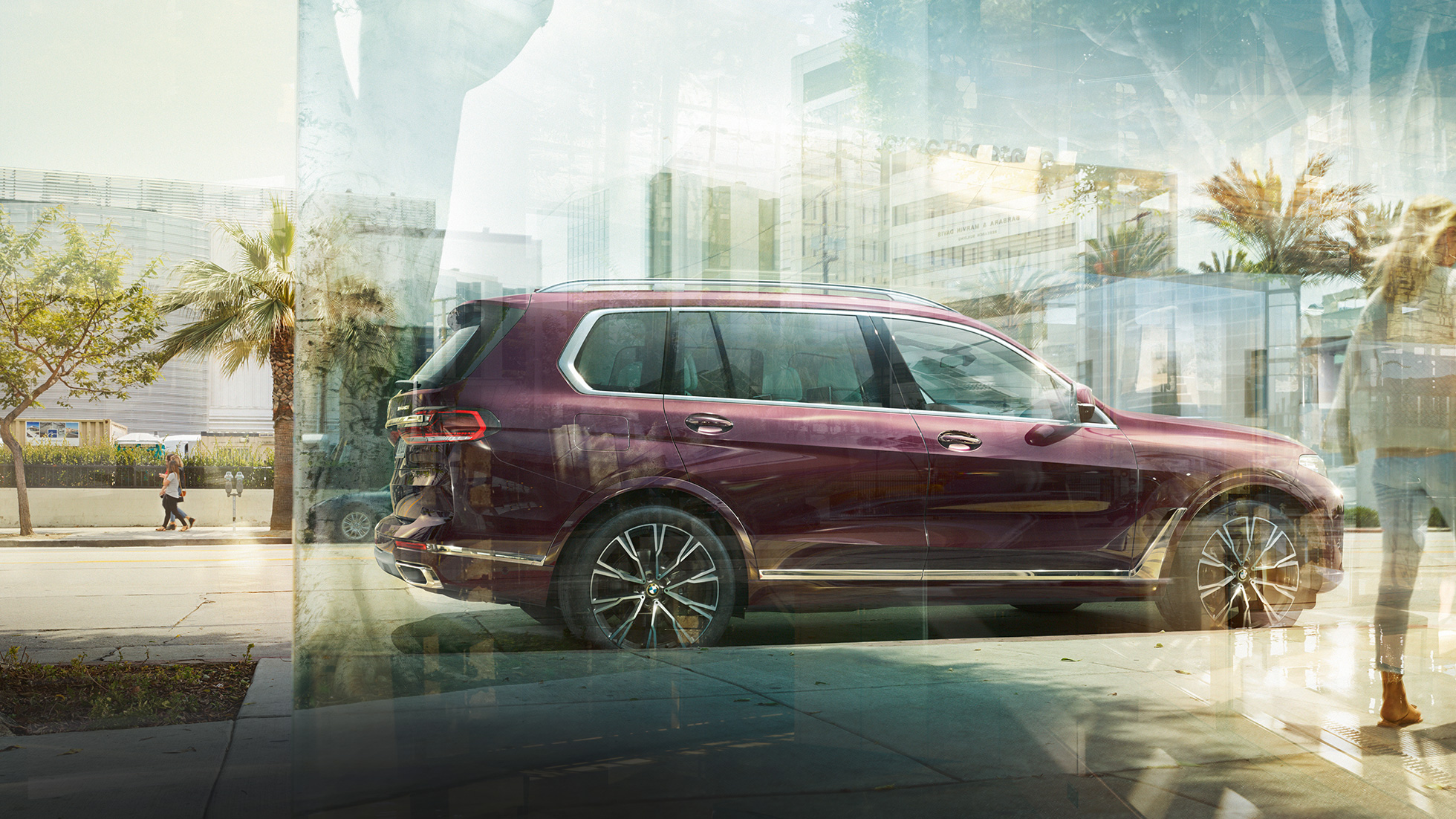 BMW Individual X7 xDrive40i, изглед отстрани BMW X7 в Ametrin Metallic в покой, изглед отстрани