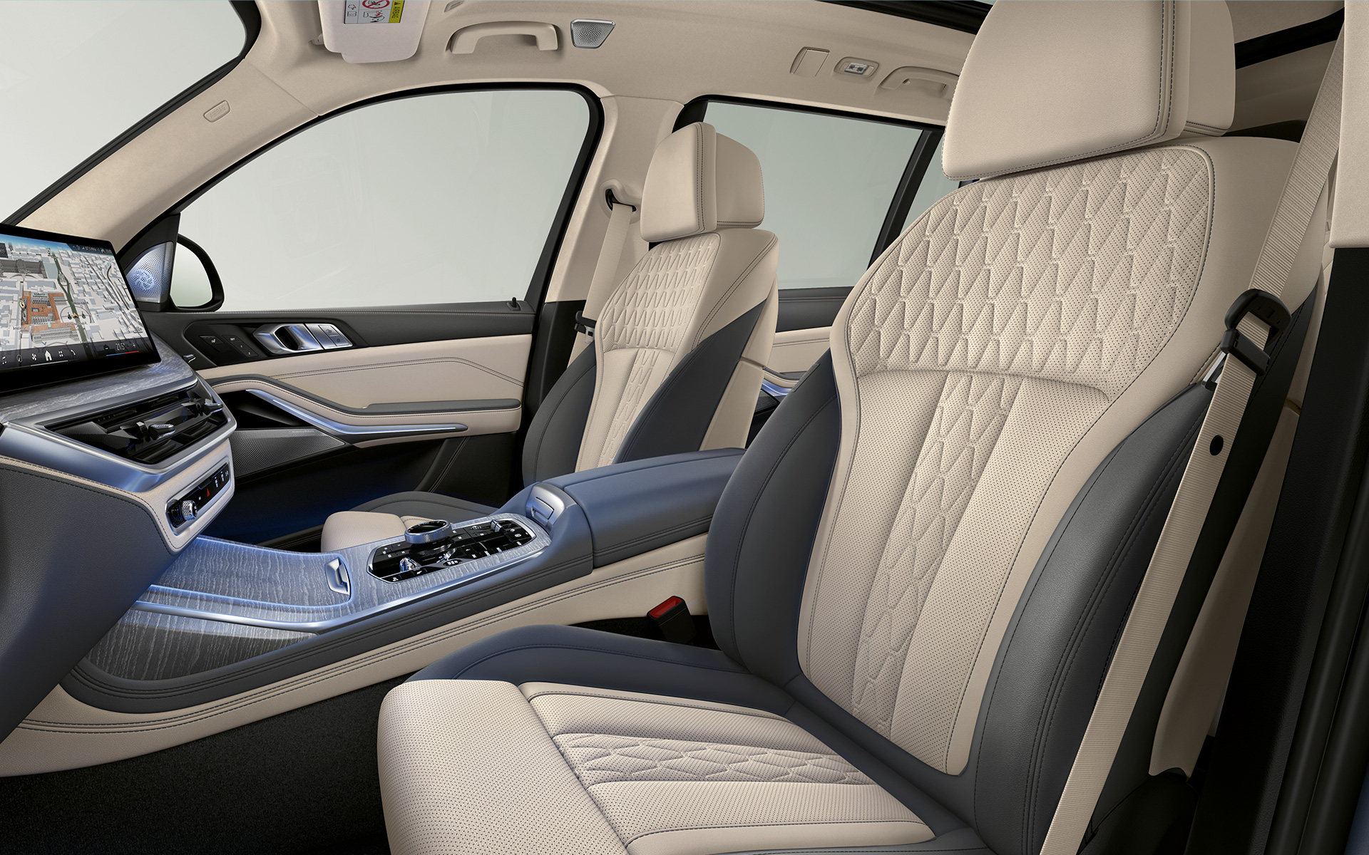 Тапицерия Sensafin поглед отстрани към седалката на водача BMW X7 G07 LCI