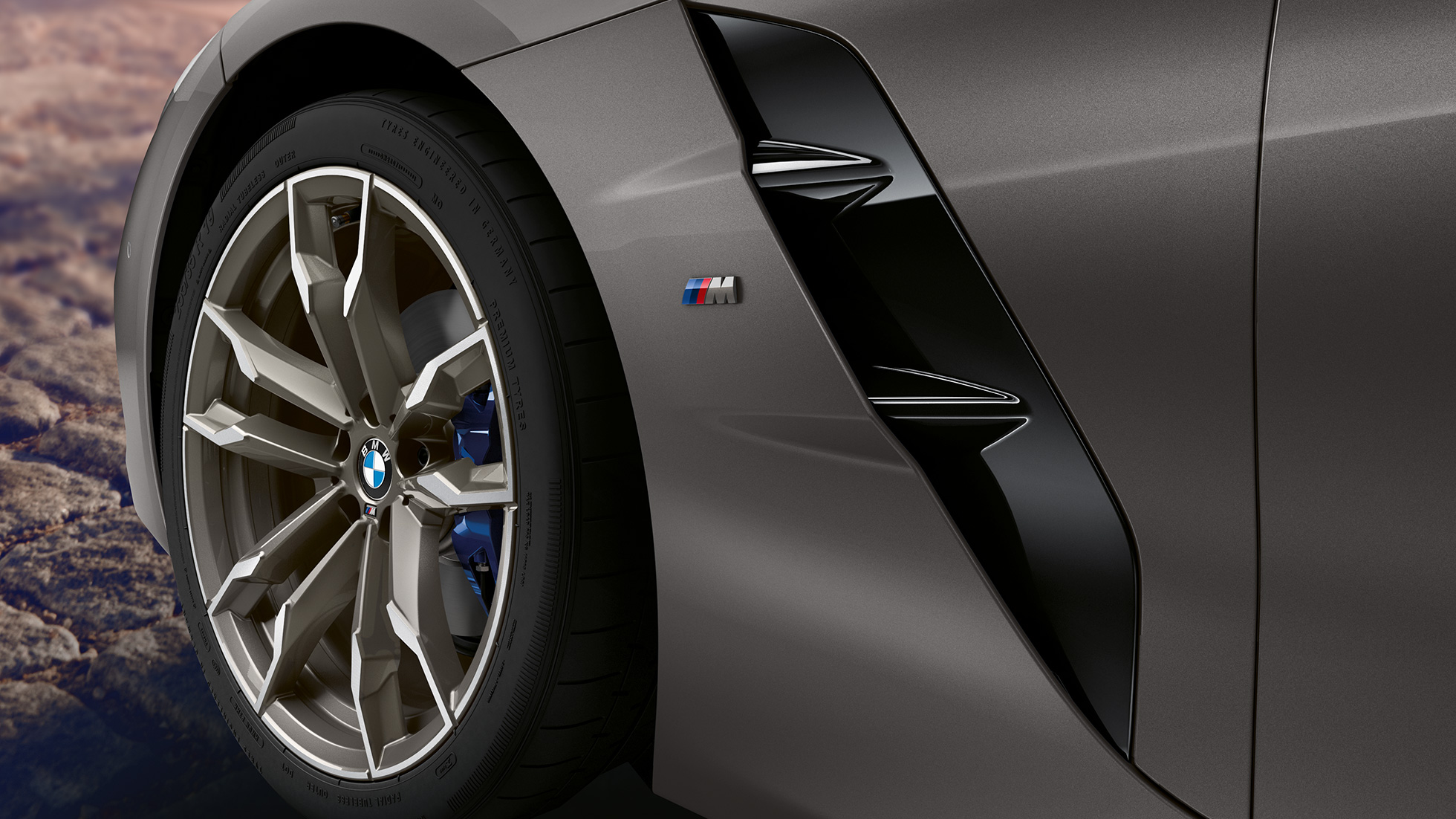 BMW Z4 Роудстър предно колело Предно колело на сиво BMW Z4 Роудстър