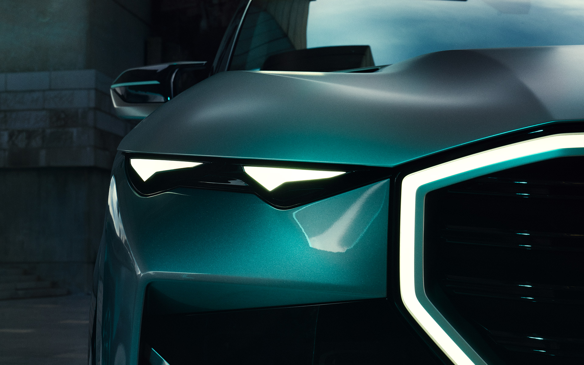 BMW Concept XM (G09) изглед отпред в покой снимка отблизо на фаровете BMW Concept XM (G09) изглед отпред в покой снимка отблизо на фаровете