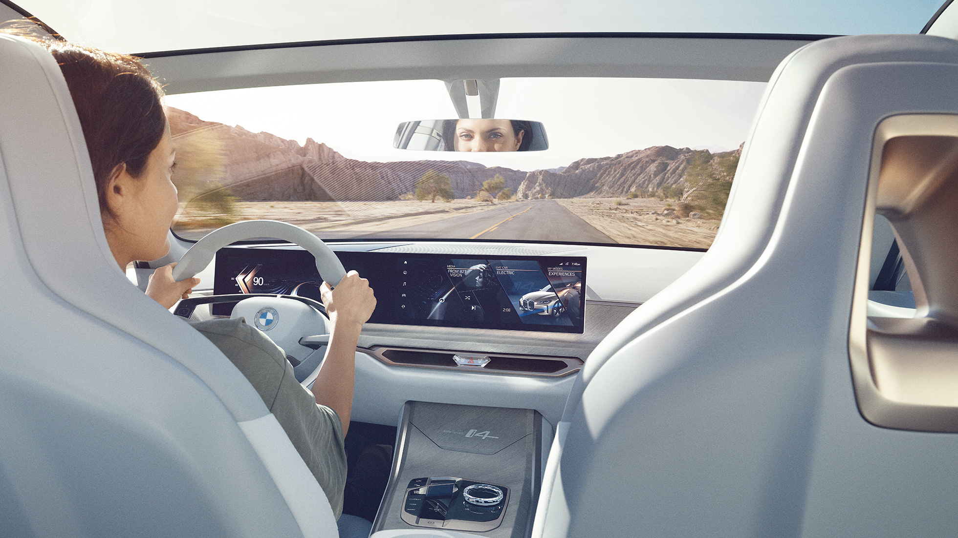 Curved Display BMW Concept i4 2020 G26 BMW Concept i4 2020 G26 електромобил напълно електрическо BMW Гран Купе Curved Display дигитални индикатори