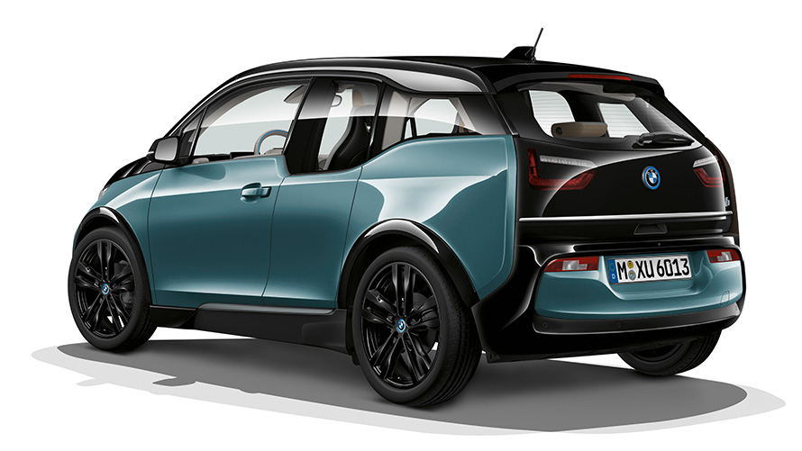 BMW i3 снимка в студио BMW i3 снимка в студио три четвърти изглед отпред