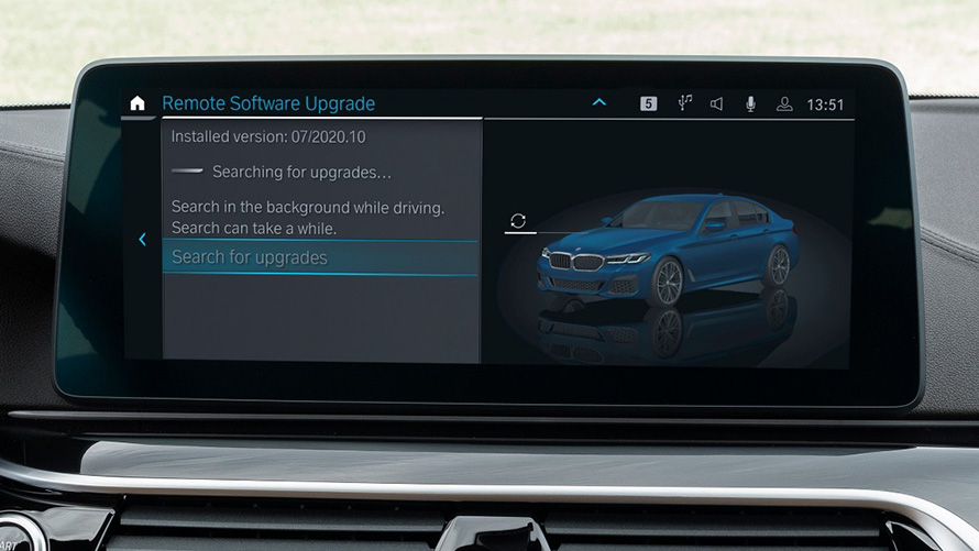 BMW Remote Software Upgrade навигационна система BMW Remote Software Upgrade навигационна система снимка отблизо