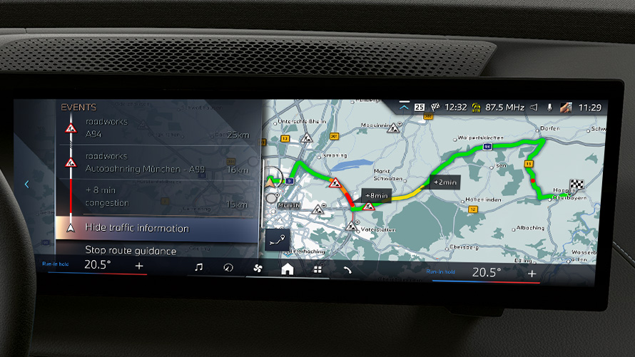 Remote Software Upgrade Централен информационен дисплей интерактивно изобразяване на навигацията Централен информационен дисплей интерактивно изобразяване на навигацията
