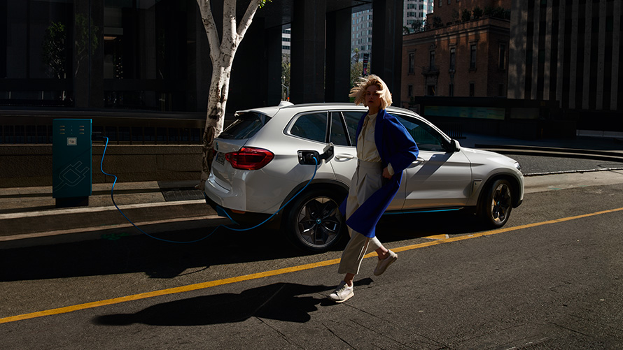 BMW Service Inclusive за електрически автомобили BMW Сервиз BMW Service Inclusive за електрически автомобили