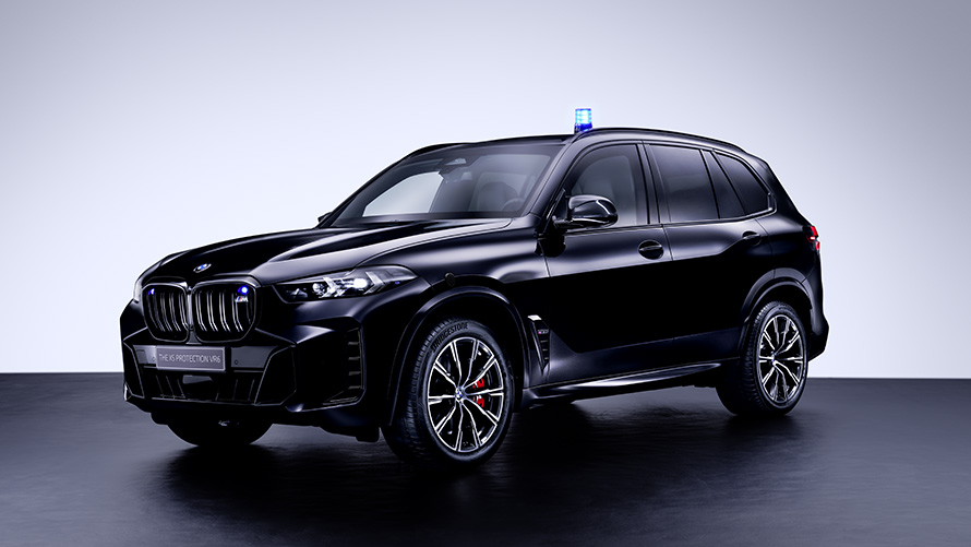 BMW Бронирани автомобили BMW X5 Protection VR6 без повреди BMW Бронирани автомобили BMW X5 Protection VR6 три четвърти изглед отпред без повреди