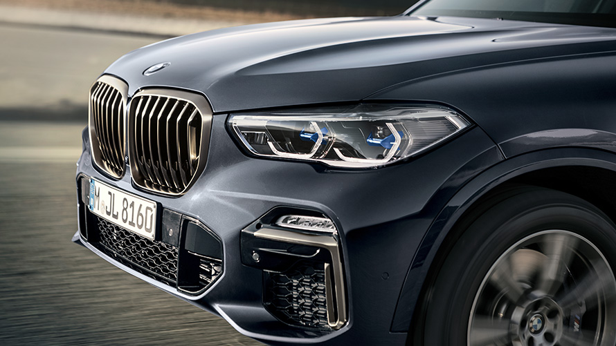 BMW Бронирани автомобили Функции двойна бъбрековидна радиаторна решетка BMW Бронирани автомобили Функции BMW детайли двойна бъбрековидна радиаторна решетка