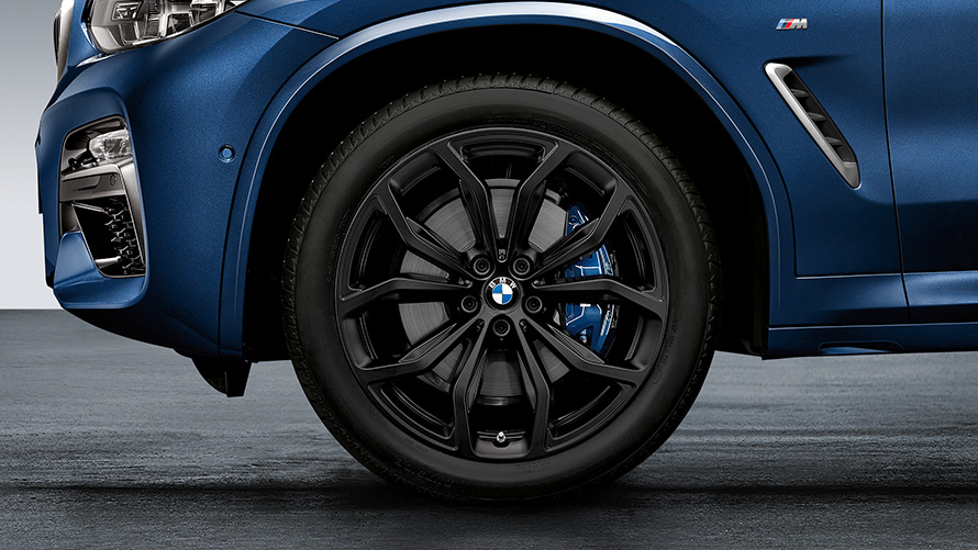 19" M Performance Double-spoke 555 M 19" M Performance Double-spoke 555 M мастилено черен мат, полиран, летен комплект