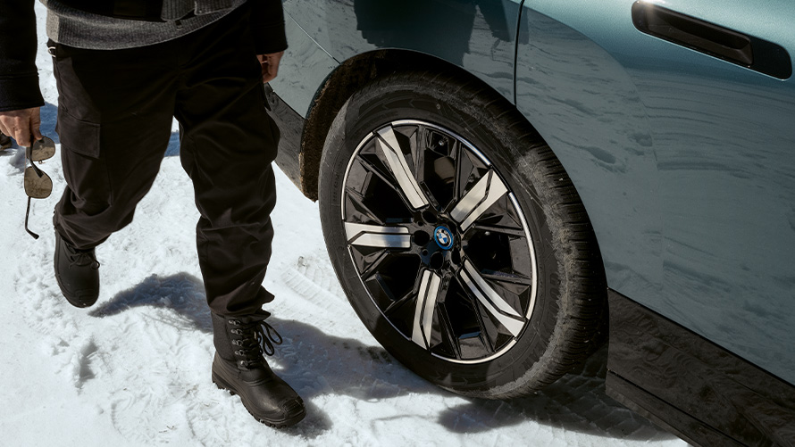 BMW Услуги за колела и гуми BMW Услуги за колела и гуми