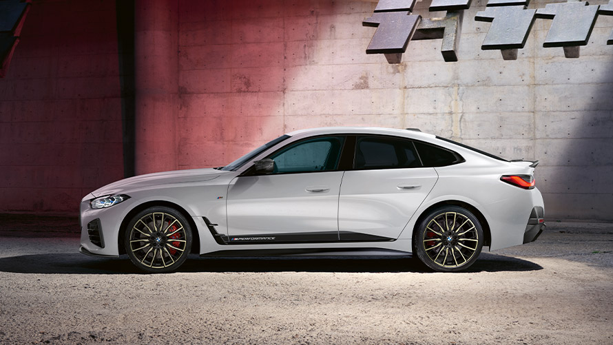 BMW Серия 4 Гран Купе G26 ICE четвърти изглед отпред BMW M Performance Parts BMW Серия 4 Гран Купе ICE изглед отстрани