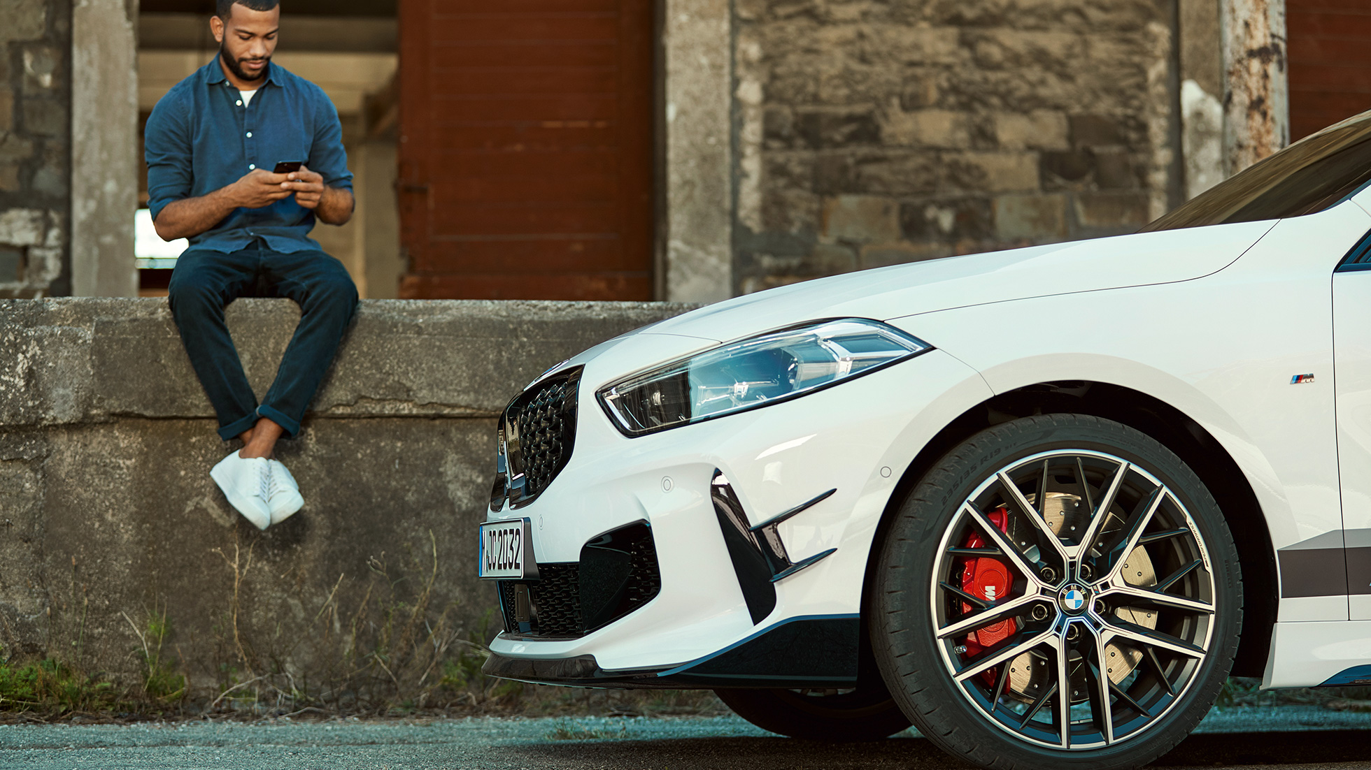 BMW серия 1 BMW M135i xDrive F40 M Performance предна част BMW серия 1 BMW M135i xDrive F40 M Performance предна част, поглед отблизо