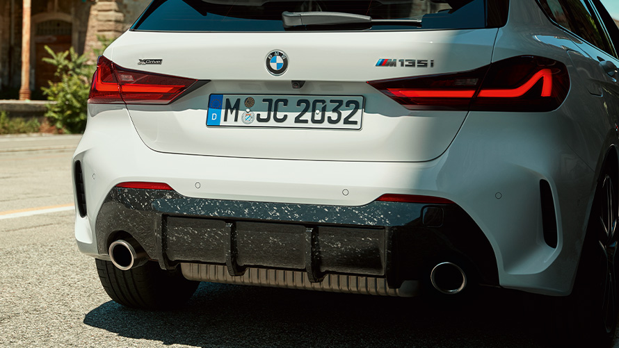 BMW M Performance заден дифузьор, Carbon Fibre BMW M Performance заден дифузьор, Carbon Fibre, BMW летни оферти