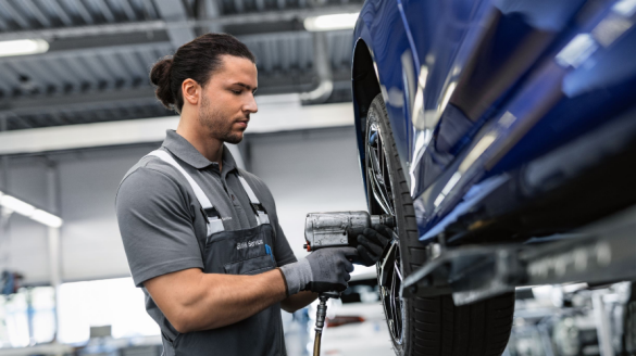 BMW Услуги за колела и гуми BMW Услуги за колела и гуми